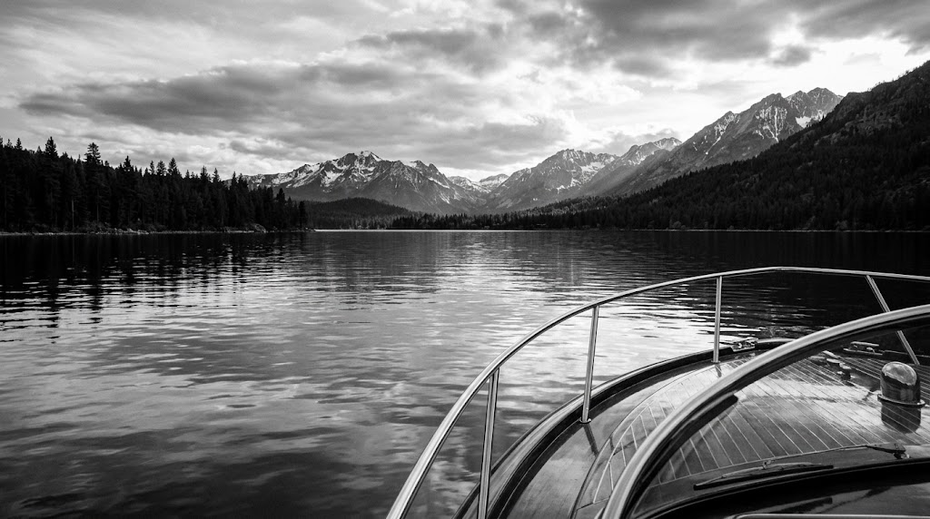 Tahoe Lakeside Charters website cover